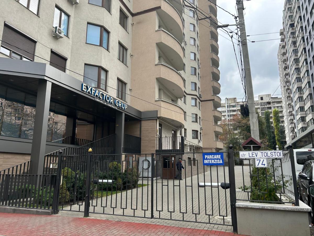 City Center Apartment 1 Кишинів Екстер'єр фото